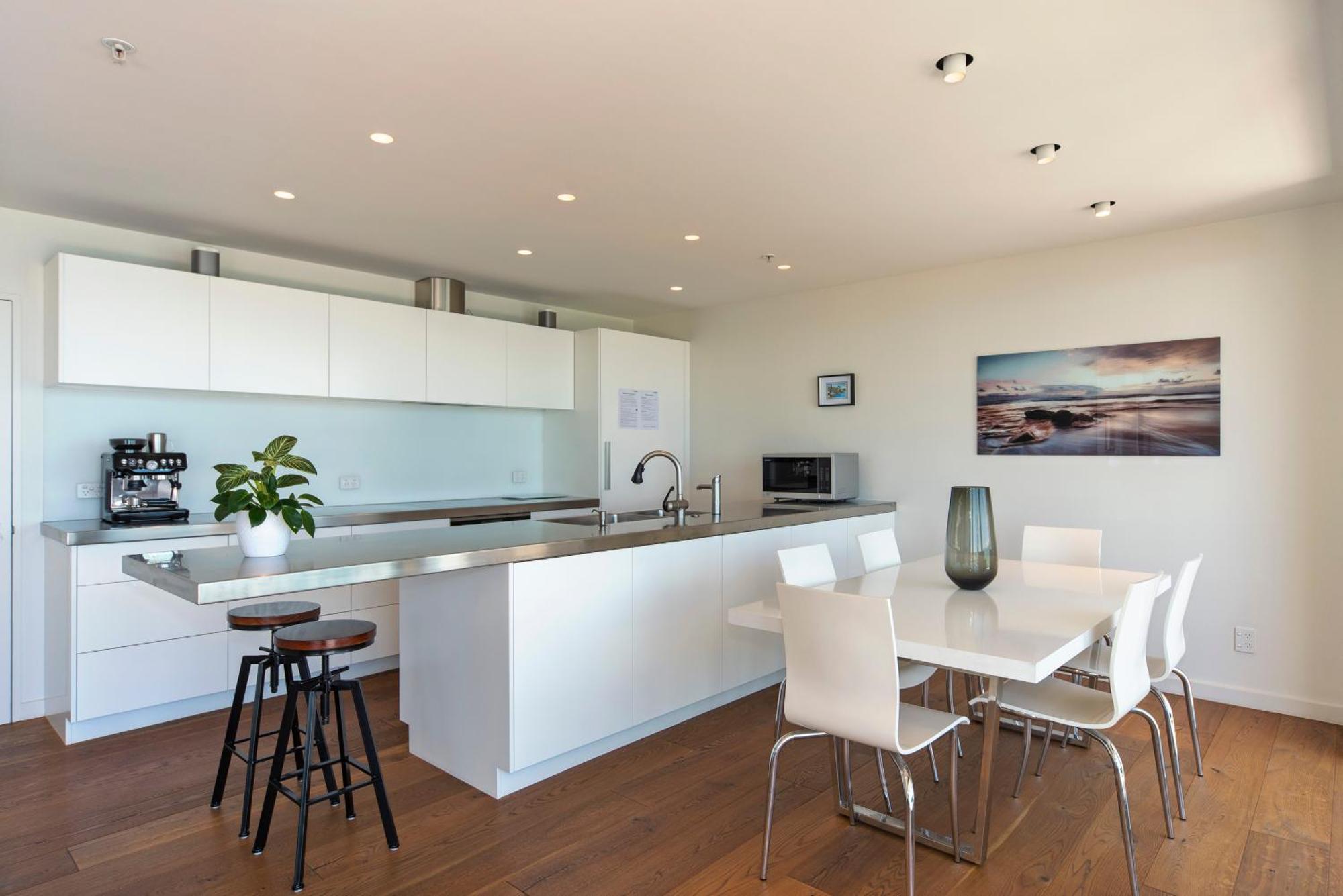Penthouse 37 - Nelson Waterfront Apartment Экстерьер фото